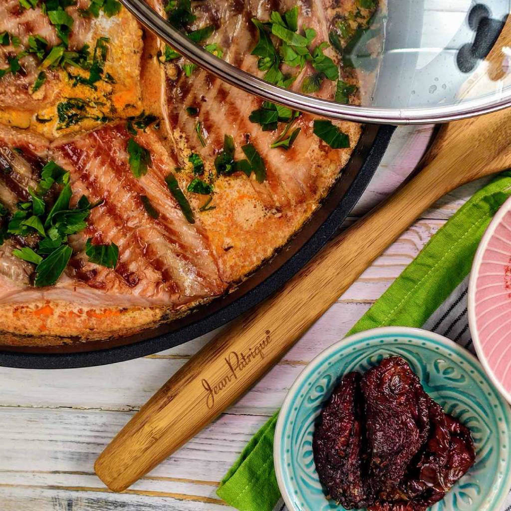 Creamy Salmon with Sun-Dried Tomatoes