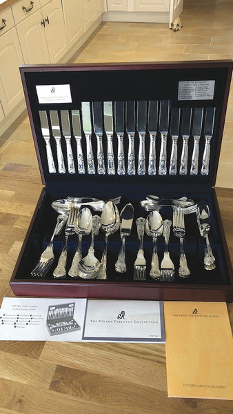 Viners 100 Piece Tudor Cutlery Set - Kings Patterned